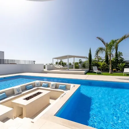 Luxury Villa Andrea - Seaviews - Panoramic Seaviews - Heated Private Pool Βίλα Costa Adeje (Tenerife)
