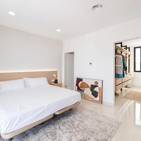 Luxury Villa Andrea - Seaviews - Panoramic Seaviews - Heated Private Pool Costa Adeje (Tenerife)