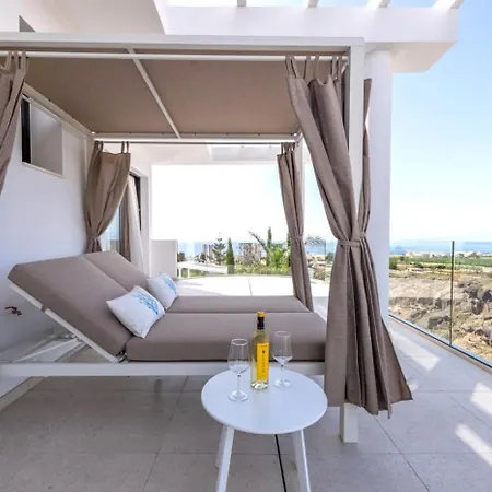 Luxury Villa Andrea - Seaviews - Panoramic Seaviews - Heated Private Pool Costa Adeje (Tenerife)