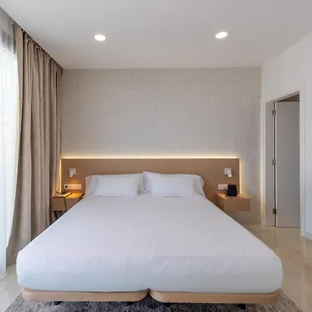 Βίλα Luxury Villa Andrea - Seaviews - Panoramic Seaviews - Heated Private Pool *